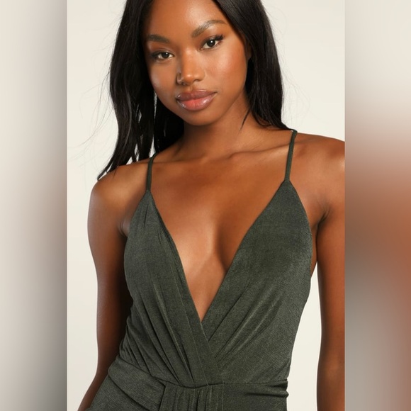 SOLD Lulu’s Dreamy Date Dark Green Surplice Midi Dress - Picture 2 of 4